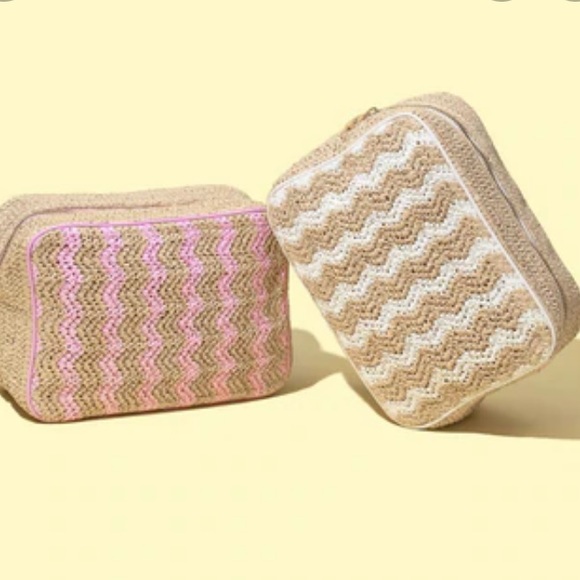 NWT Stoney Clover Lane Woven Large Pouch Natural Pink - Picture 2 of 3